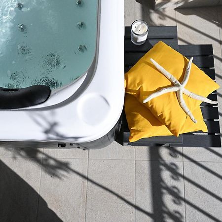 Fl 1 Ta'Lonza Luxury With Hot Tub By Homely Mellieħa Esterno foto