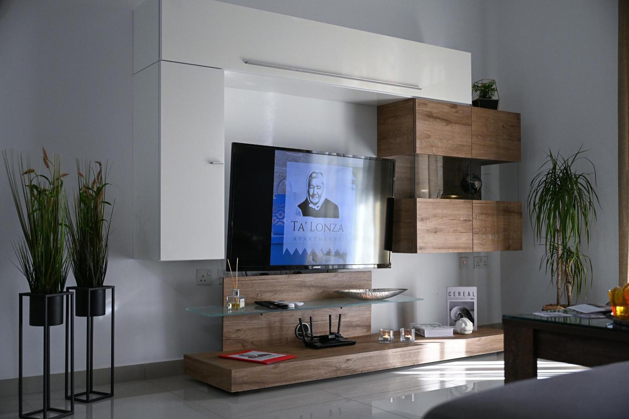 Fl 1 Ta'Lonza Luxury With Hot Tub By Homely Mellieħa Esterno foto